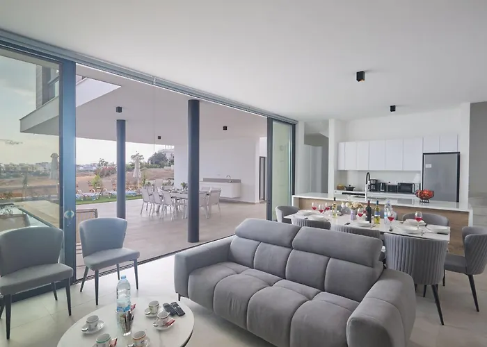 Holiday home Aqua Pearl Aq11 Im Zentrum By Interhome Protaras