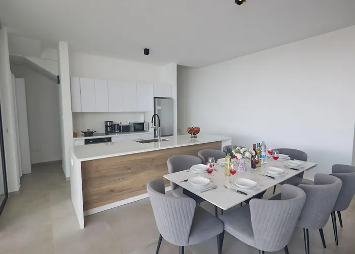 Aqua Pearl Aq11 Im Zentrum By Interhome