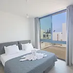 Aqua Pearl Aq11 Im Zentrum By Interhome *